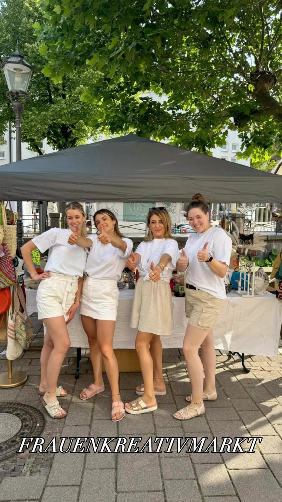 HATAID e.V. - 
Wir durften bei dem 18. Frauenkreativmarkt „Klein Montmartre“ in Weingarten dabei sein. Unsere Unikate aus Hatay / Türkei hat die Besucher überzeugt. Handgeknüpfte Handtasche, traditionelle Waschlappen, nachhaltige Spülschwämme, sowie Fuß- und Armkettchen waren im Sortiment. 
Von Frauen aus Hatay für Frauen in Weingarten #womenpower #kreativmarkt 
..alle Erlöse werden im Erdbebengebiet in Hatay eingesetzt.